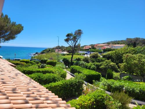 Appartement Résidence Le Miroir de la Mer - Vue Mer De 20m2 à Saint Aygulf