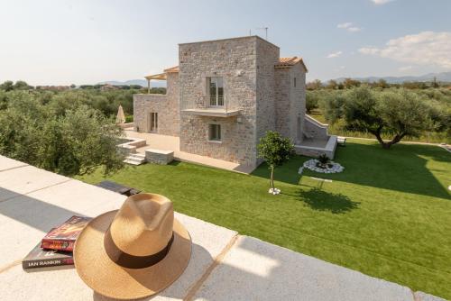 EFMAR EXCLUSIVE RESIDENCES