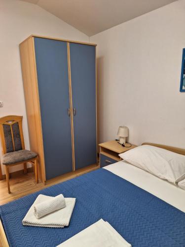 Apartmani MW, Plavi apartman