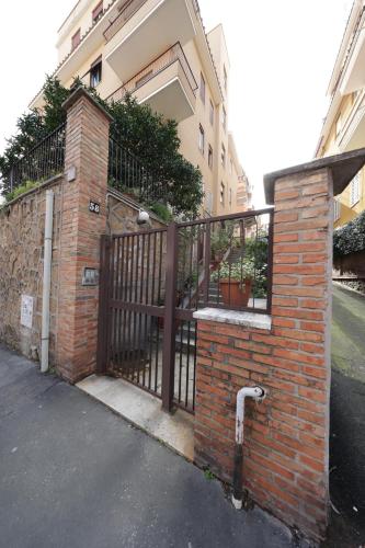 San Pietro city center close to the subway