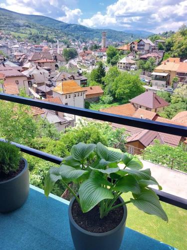 Pemandangan gunung umum atau pemandangan gunung yang diambil dari aparthotel ini