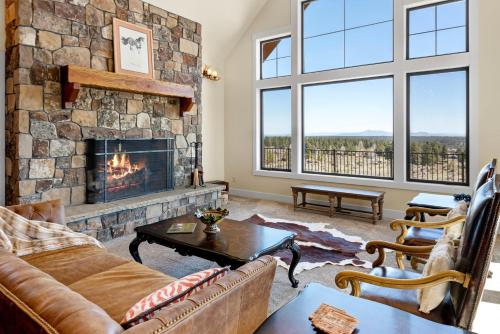 Ruang duduk di Nordic Lodge - Meredith Lodging