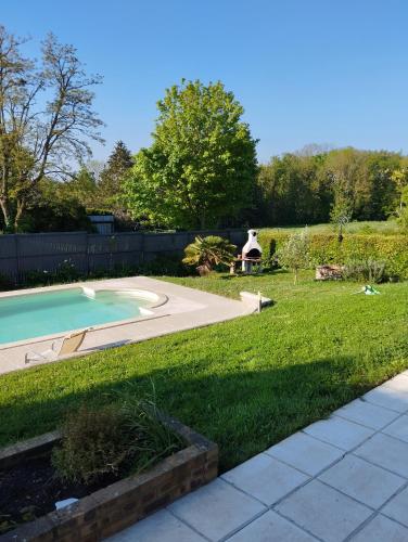 Piscine chaufée à proximité de Blois et du zoo de Beauval