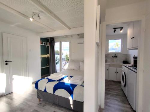 Lycabettus Sunshine Loft