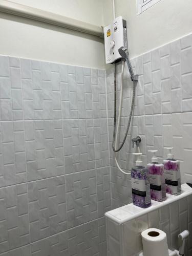 Koupelna v ubytování Self check-in apartment by Baiput Hometel