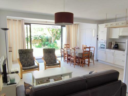 Maison 5 Couchages, 100m Plage, Parking, Jardin, Saint Jean de Monts - FR-1-323-540