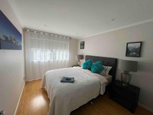 Ένα ή περισσότερα κρεβάτια σε δωμάτιο στο “Henderson Dream Guest House”