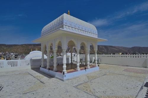 a gazebo on the roof of a building at Trim Boutique Parkota Haveli in Jaipur
