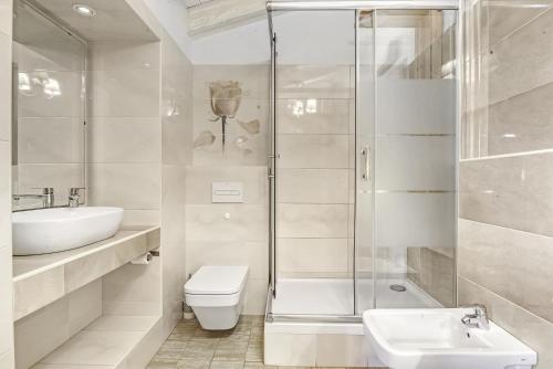 Ένα μπάνιο στο Casa Mistela