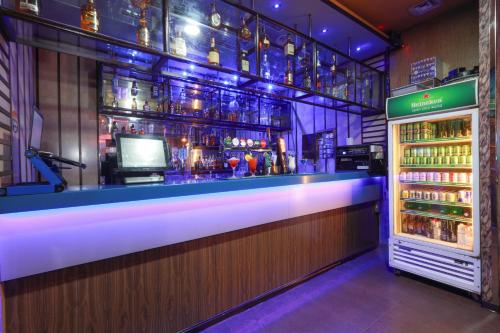 Ο χώρος του lounge ή του μπαρ στο Fortune Grand Hotel