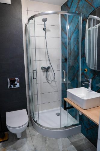 Bilik mandi di Novinea Apartamenty
