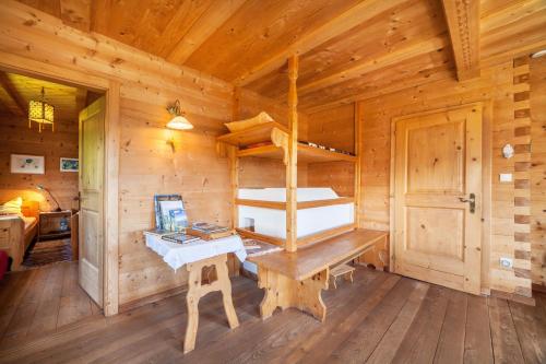 Ferienhaus Rauchegg - Seeblickにあるベッド