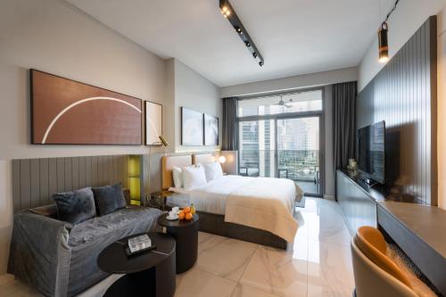 Зображення з фотогалереї помешкання A Luxury Cozy Studio Apartment, Few Walks To Dubai Mall у Дубаї