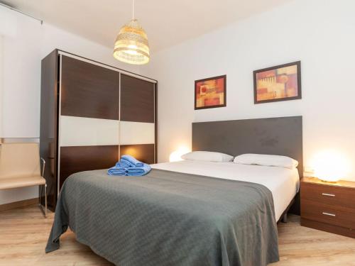 Apartment Eixample Esq Rocafort Diputacio by Interhome