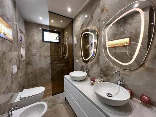 Bathroom at San Pietro Villa 3B-18