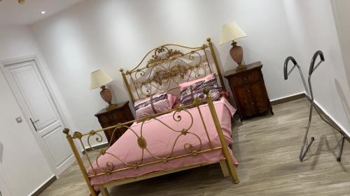 Ένα ή περισσότερα κρεβάτια σε δωμάτιο στο Duplex staoueli