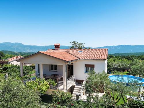 Holiday Home Laura by Interhome