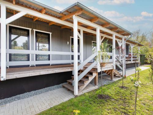 Κήπος έξω από το Apartment Nachtigall II by Interhome