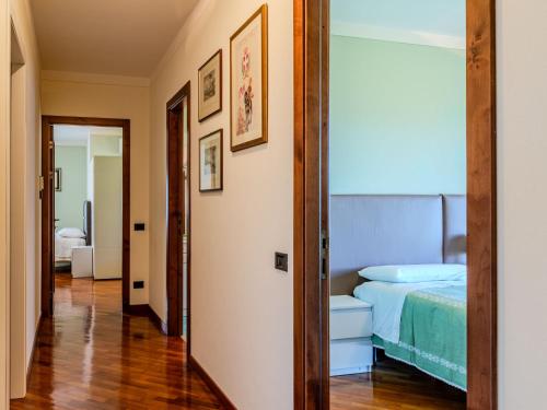 Ένα ή περισσότερα κρεβάτια σε δωμάτιο στο Holiday Home Cardana by Interhome