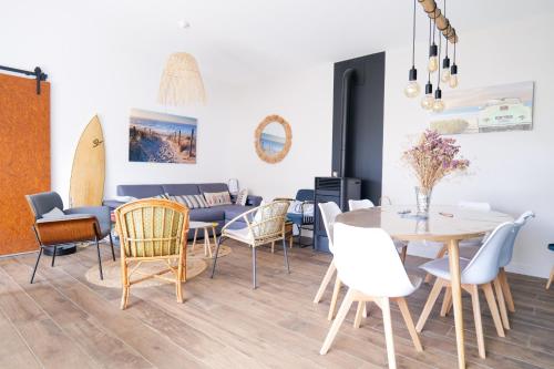 Posedenie v ubytovaní Superbe maison de vacances entre plage et marais - 7 pers