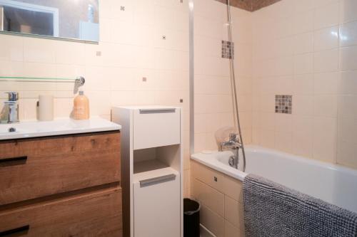 Appartement idéalement situé à deux pas du port de pêche !