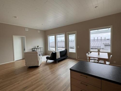 Setusvæði á Private, comfortable apartment , Sauna, 2 bedroom