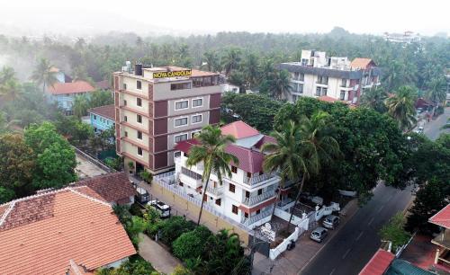 an overhead view of a hotel in a city at Nova Candolim By Sudhanand, Candolim in Candolim