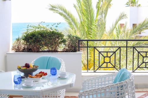 Doncella Beach luxury with ocean view