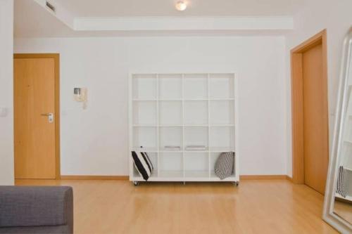 NEW Home Office - Free Wifi & Parking - Self Check-in - Daikin Airco