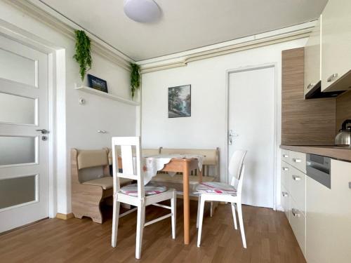 Küche/Küchenzeile in der Unterkunft Apartmán Karla