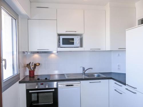 Apartment L'Hippocampe T2 large vue mer by Interhome