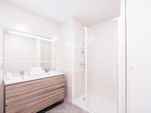 Apartment Le Patio Mauresque by Interhome