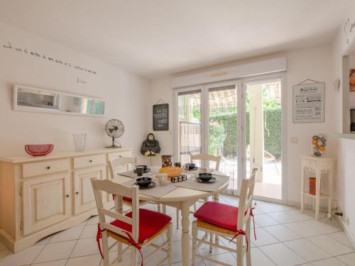 Apartment Le Maxime Park Résidence by Interhome