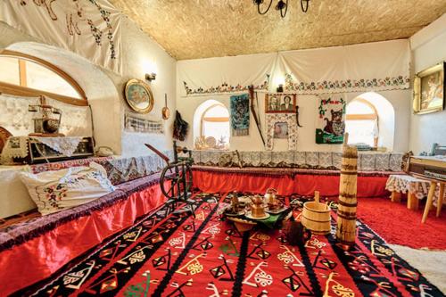 Χώρος καθιστικού στο Ethno Katun ROSI Agrotourism