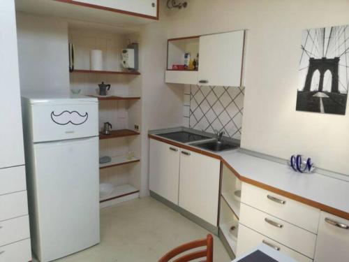 Bilocale mansardato zona Corso Buenos Aires MM1-MM2 Lippi 2