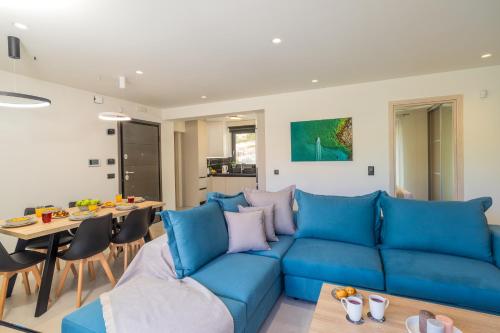 Notarikada Suites