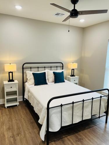 Gallery image of Willow Creek Cabins Unit 9 in Sterlington