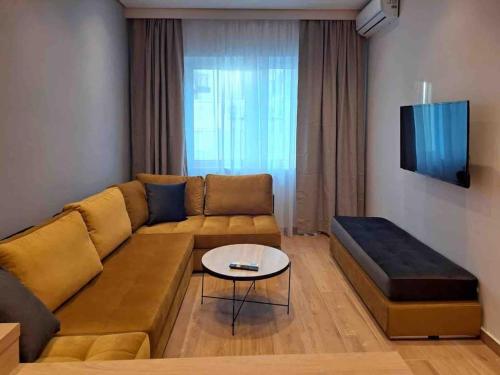 ROYAL BLUE GRAND Suite No 4 Piraeus Port