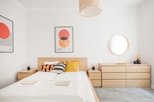 Elegant Suite with Minimalist Design 1027 Budapest, 22 Margit Körút kép - 3