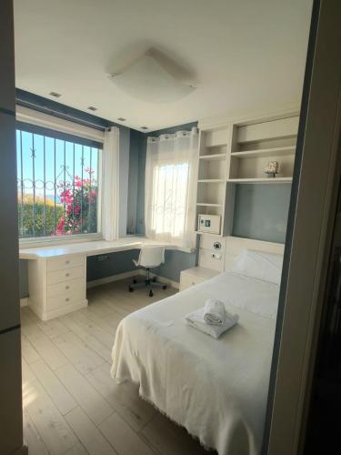 Puerto Banus beach