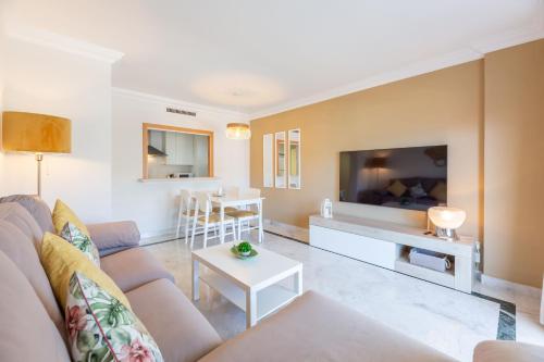 Apartamento Aqua Banús 2