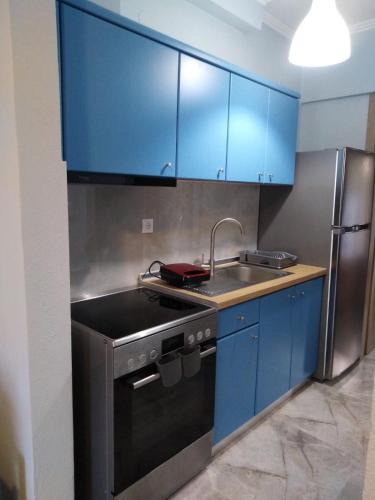 Η κουζίνα ή μικρή κουζίνα στο Aegialis Apartments (Dimitros)