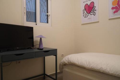 Charming Apartment in Keramikos