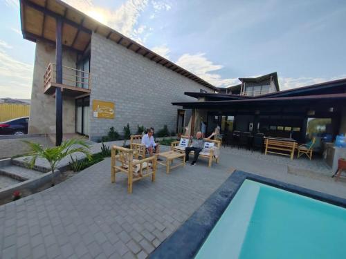 Πισίνα στο ή κοντά στο Casa de Playa en Vichayito - Albamar Vichayito