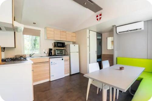 MH F4 Ski Rando Loisirs Proche Chamonix 6 pers 300AK