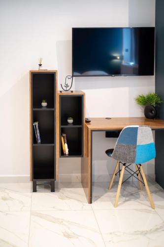 Δ17 Suites & Apartments