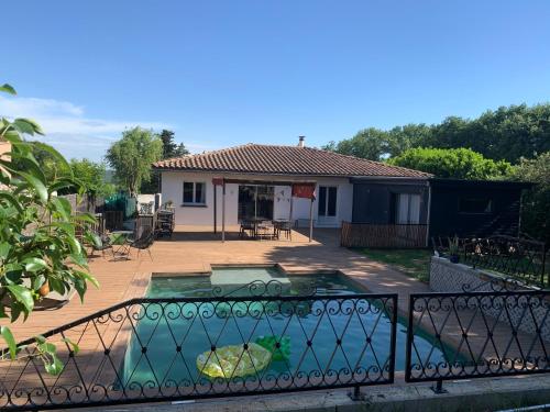 Jolie villa familiale bohème et moderne