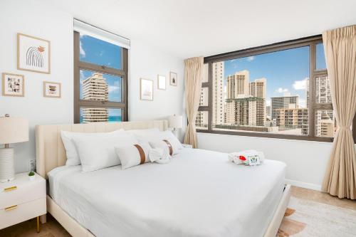 Remodeled 1BR Ocean View Condo with Free Parking!_3