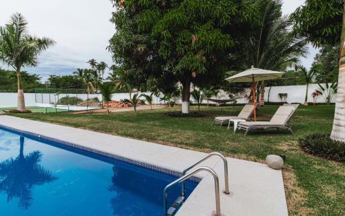 Πισίνα στο ή κοντά στο Hacienda Gonzalez Beach Getaway
