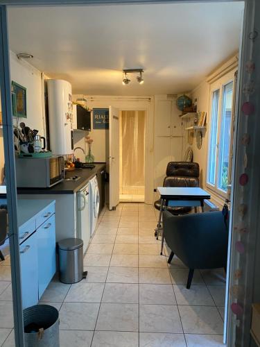 Charmant studio avec extérieur Paris 13